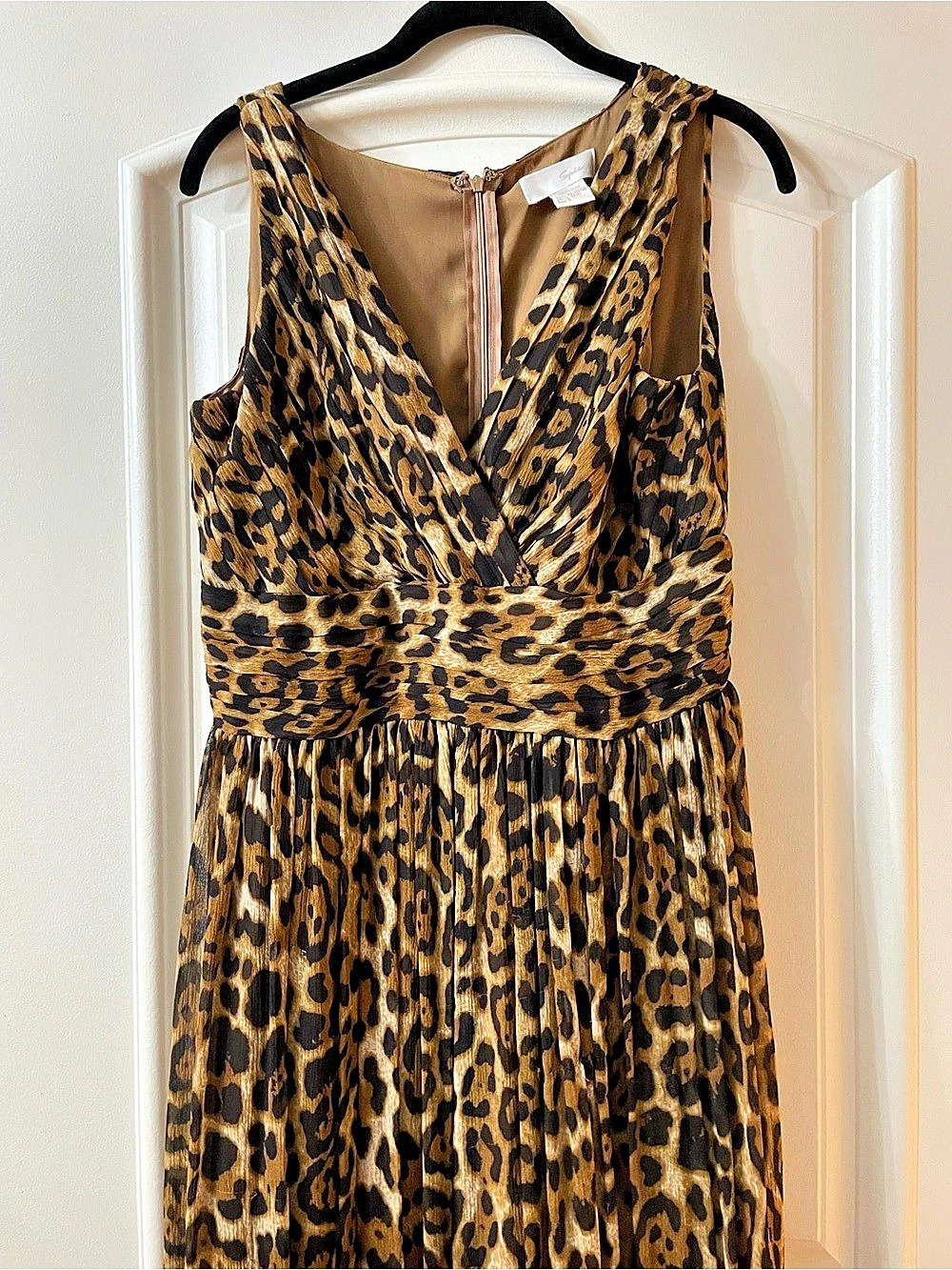 Leopard Print Maxi Dress Size Medium Like New